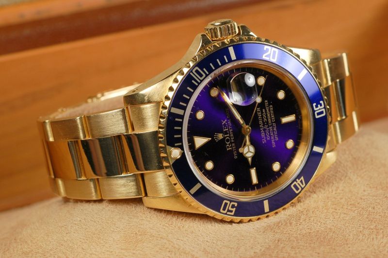 Rolex watch listing