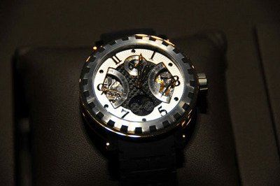 DeWitt watch listing