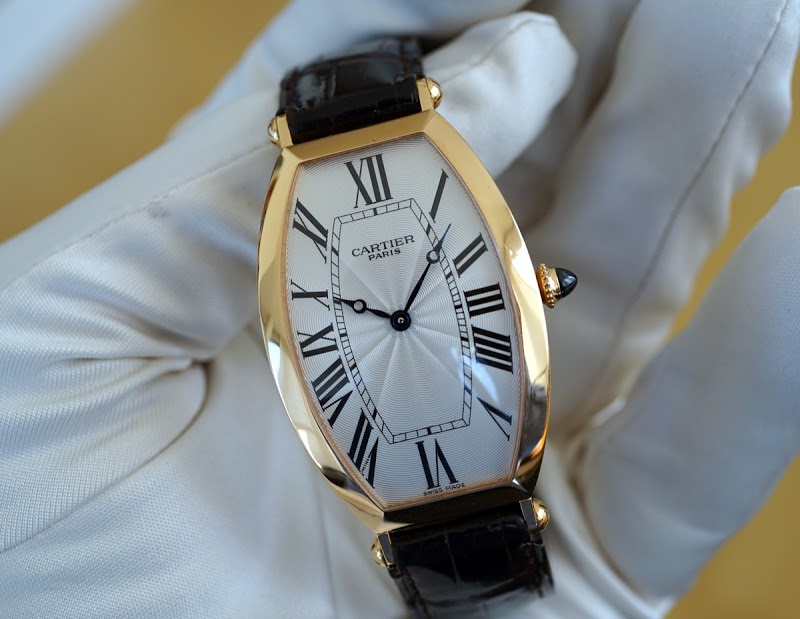 Cartier watch listing