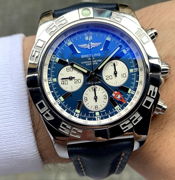 Breitling watch listing