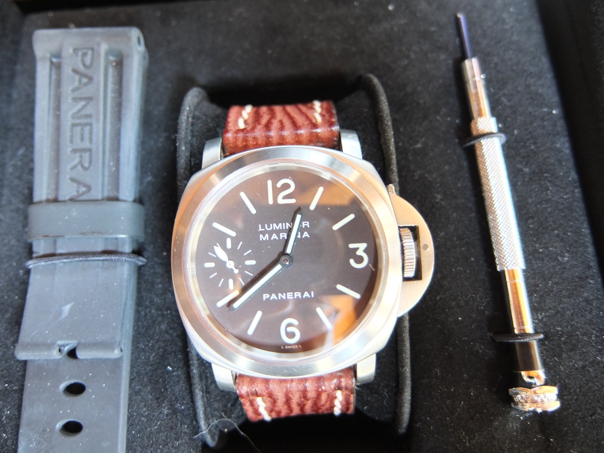 Panerai watch listing