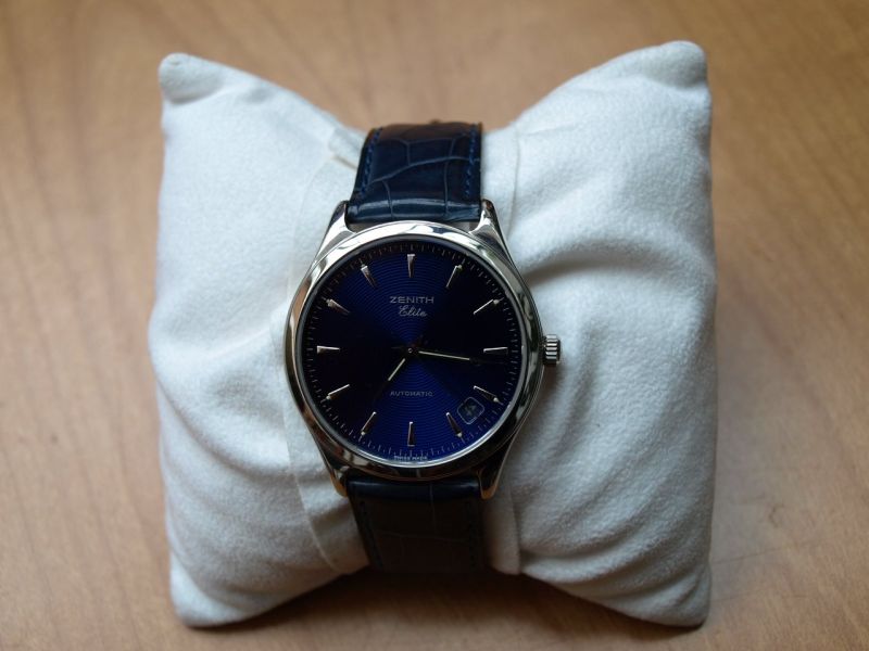 Zenith watch listing