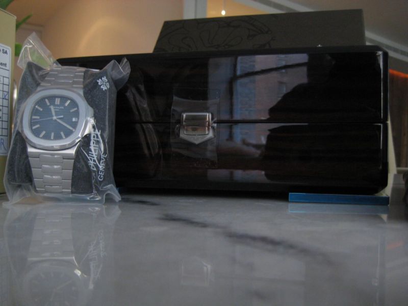 Patek Philippe watch listing