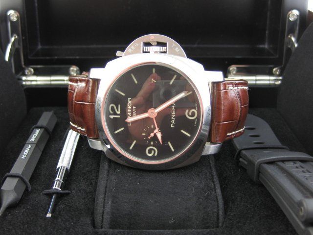 Panerai watch listing