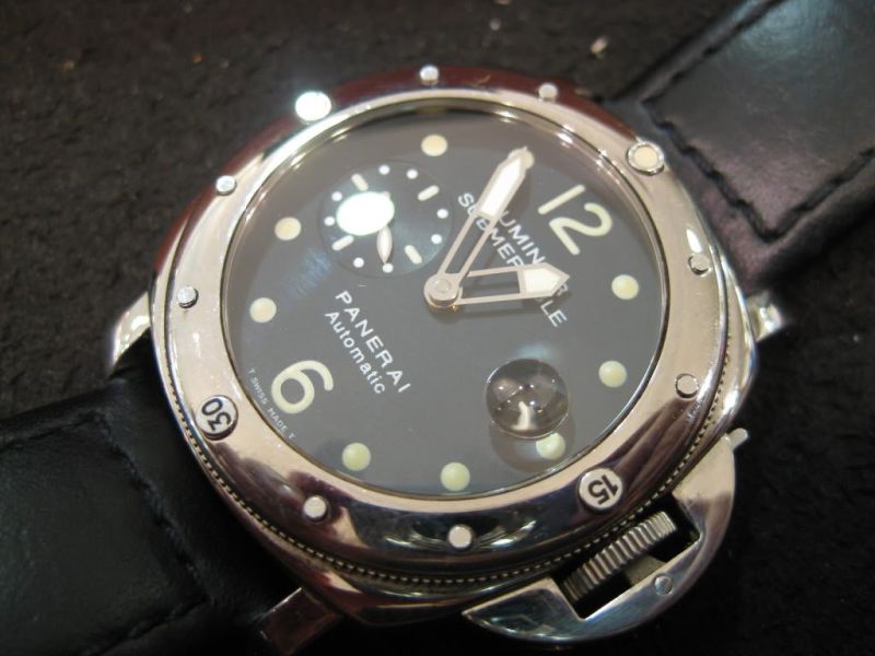Panerai watch listing