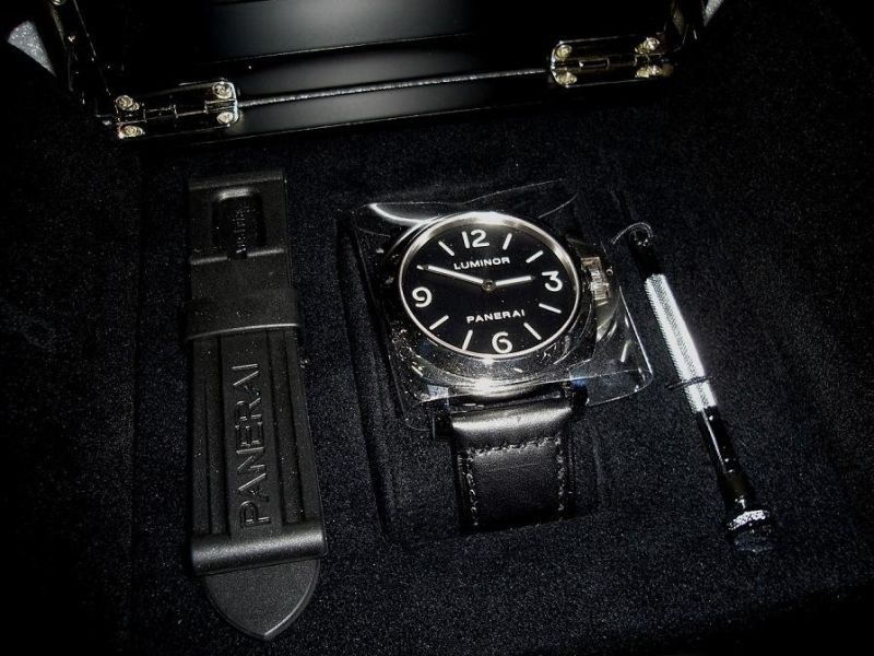 Panerai watch listing