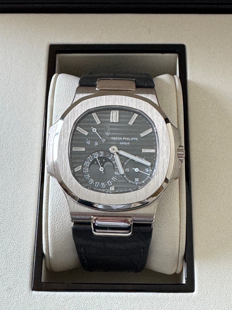 Patek Philippe watch listing