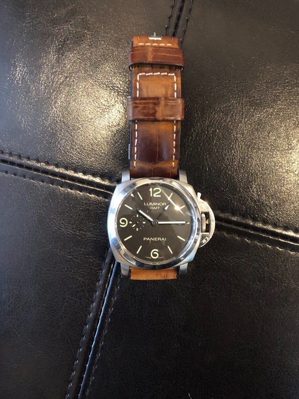 Panerai watch listing