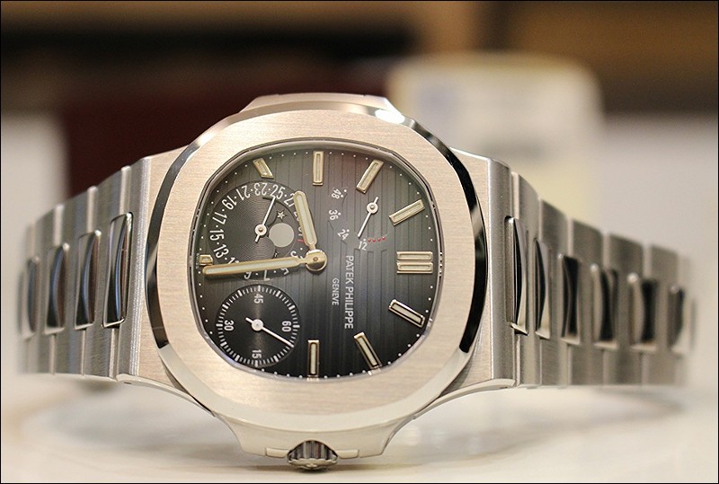 Patek Philippe watch listing