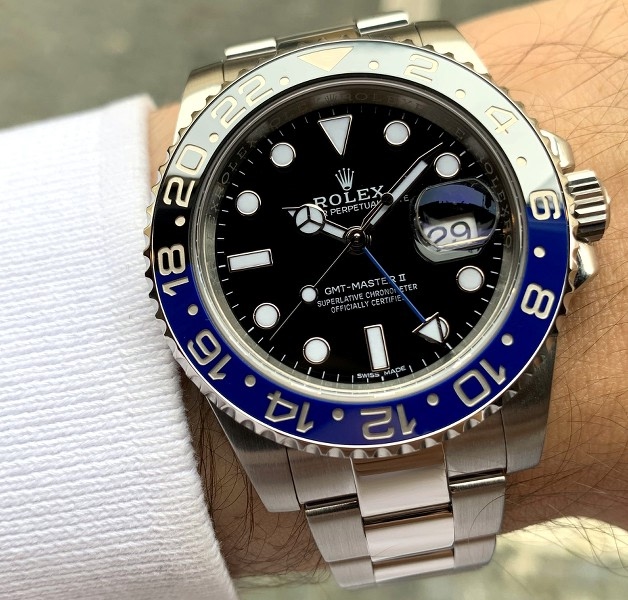 Rolex watch listing