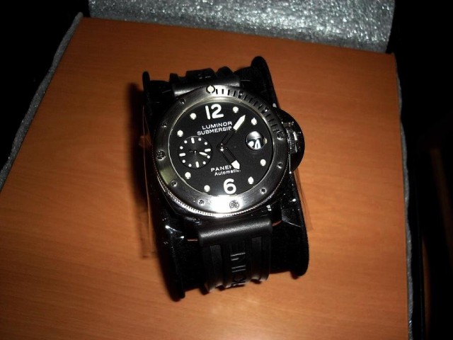 Panerai watch listing