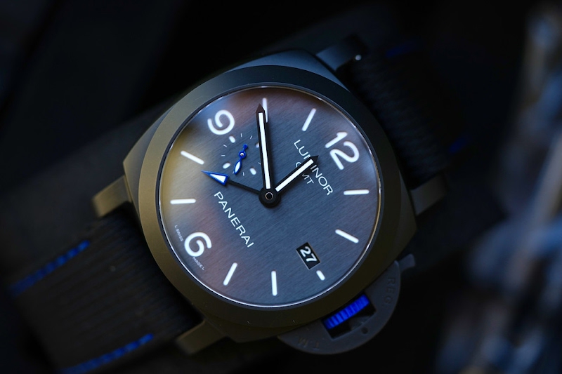 Panerai watch listing