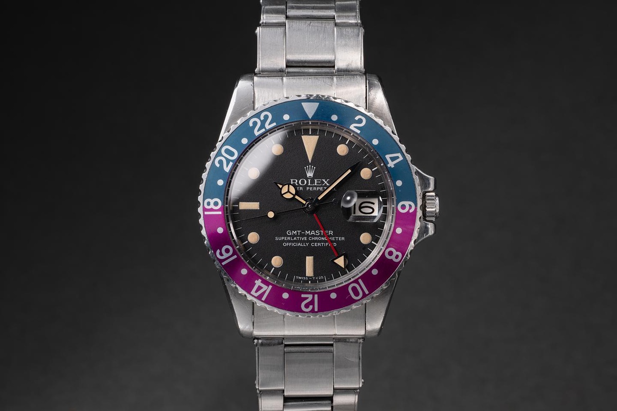 Rolex watch listing