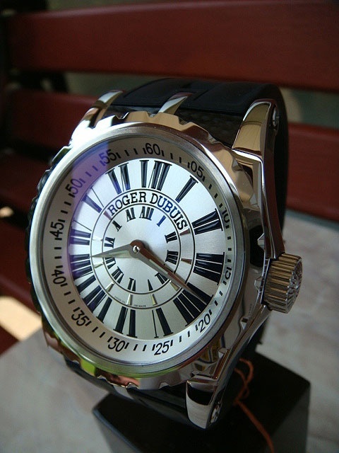 Roger Dubuis watch listing