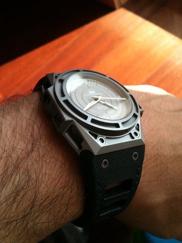 Linde Werdelin watch listing