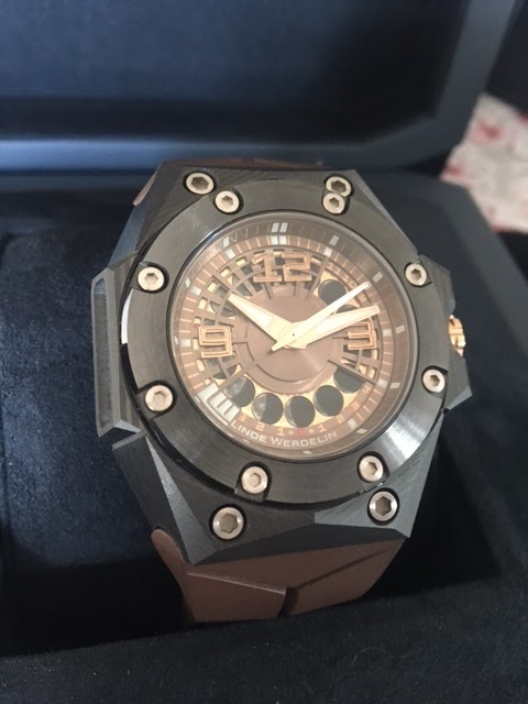 Linde Werdelin watch listing