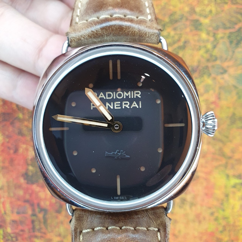 Panerai watch listing