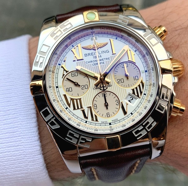 Breitling watch listing