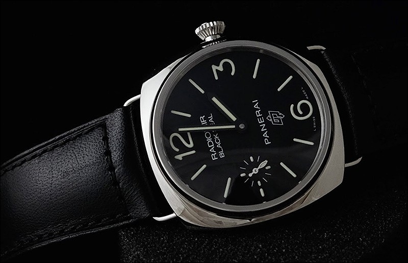 Panerai watch listing