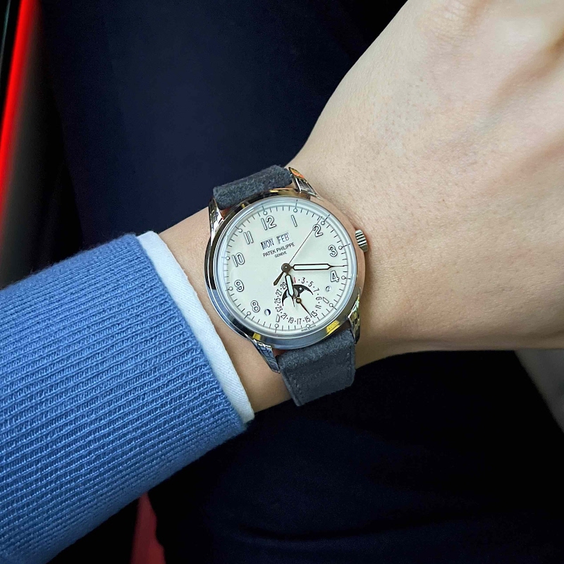 Patek Philippe watch listing