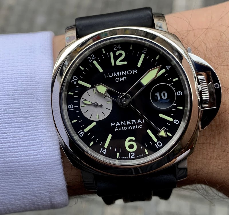 Panerai watch listing