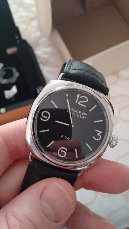 Panerai watch listing