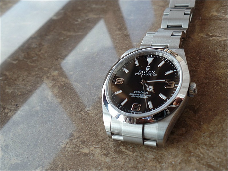 Rolex watch listing