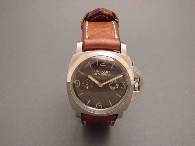 Panerai watch listing