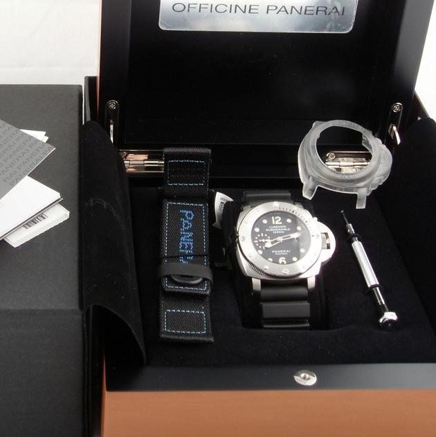 Panerai watch listing