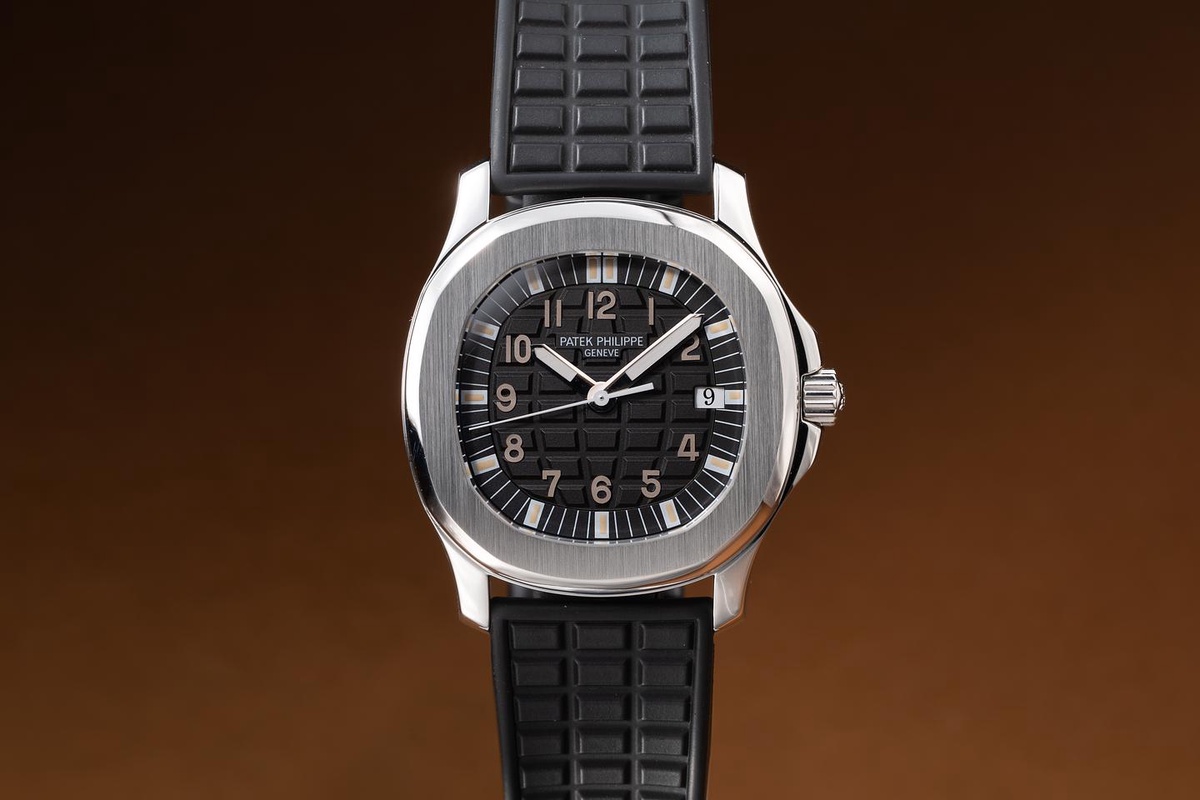 Patek Philippe watch listing