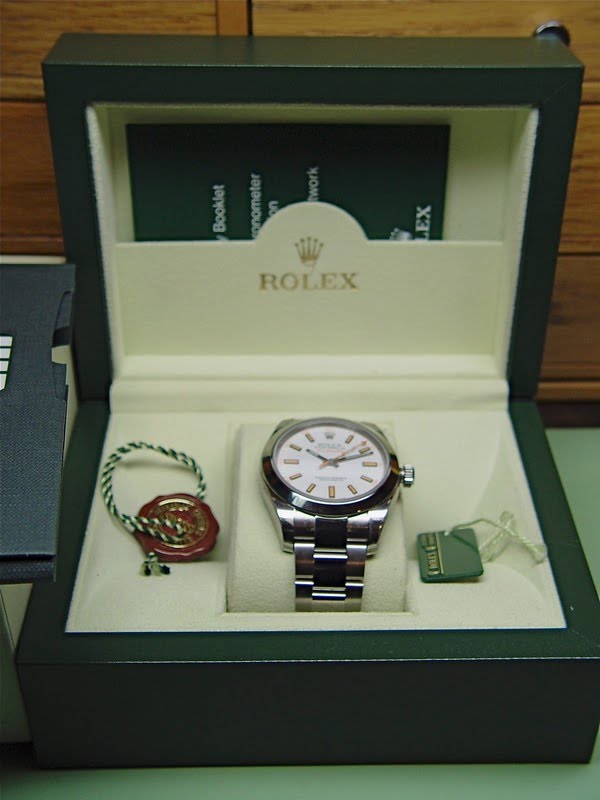 Rolex watch listing