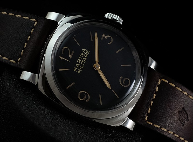 Panerai watch listing