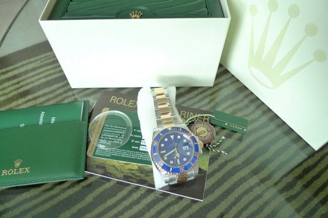 Rolex watch listing