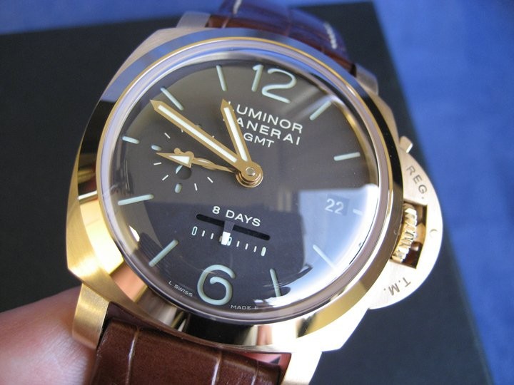 Panerai watch listing
