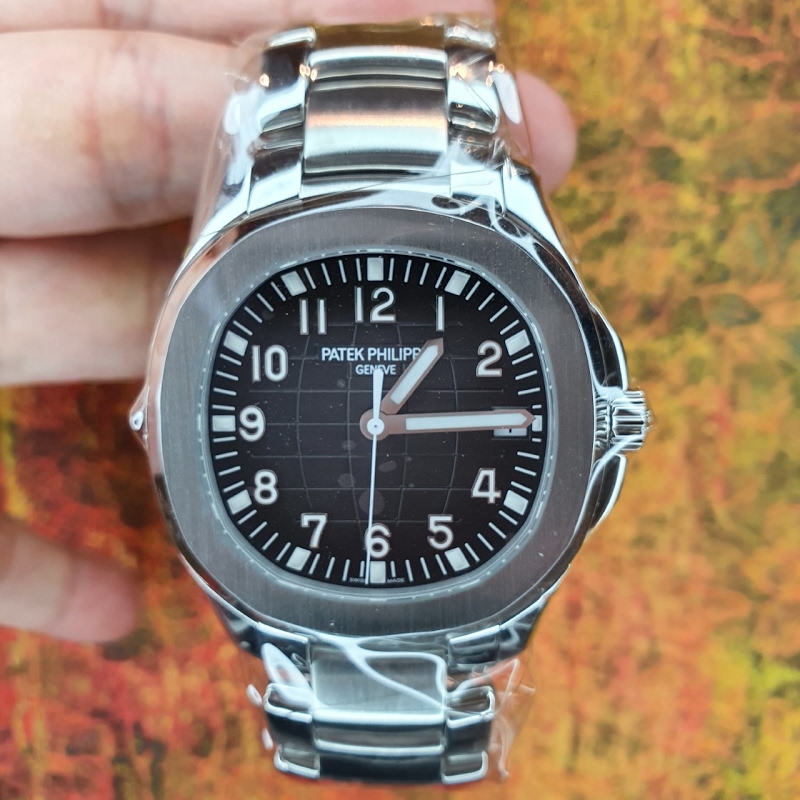 Patek Philippe watch listing