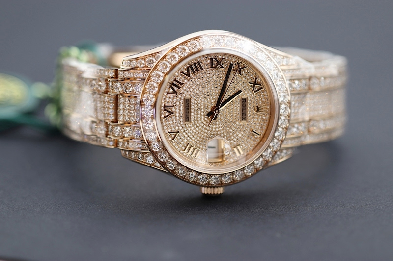 Rolex watch listing