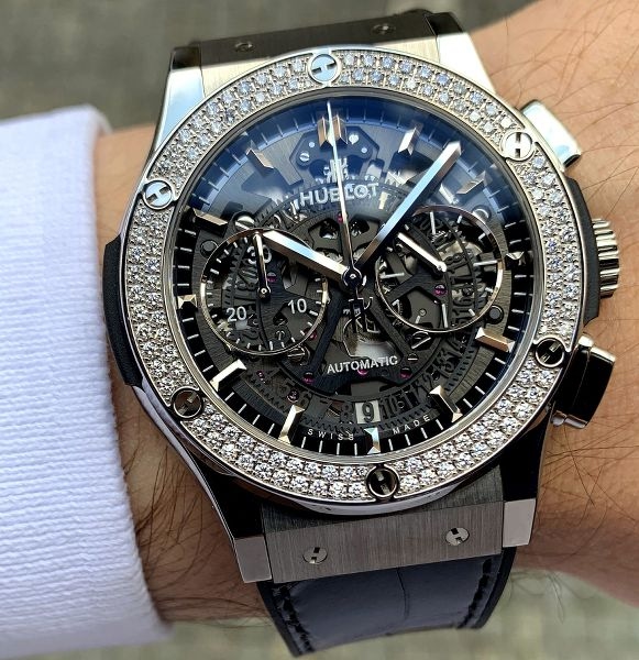 Hublot watch listing