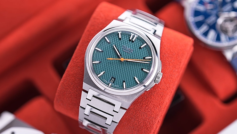 Czapek watch listing