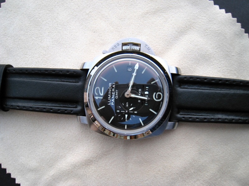 Panerai watch listing