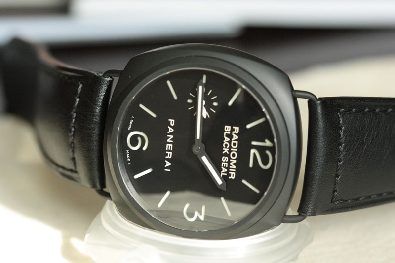 Panerai watch listing