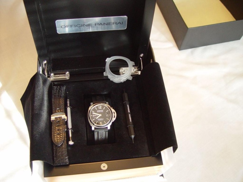 Panerai watch listing