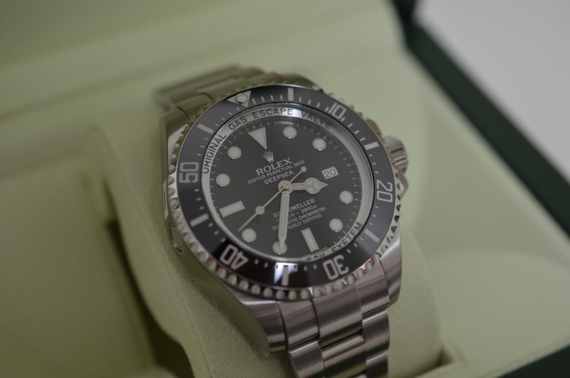Rolex watch listing