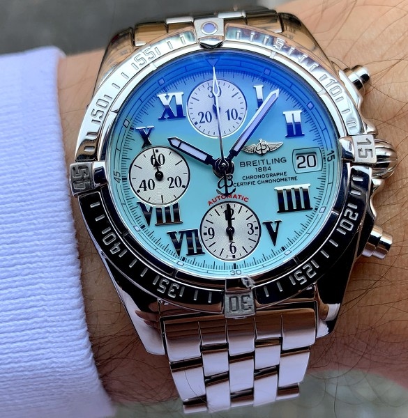 Breitling watch listing