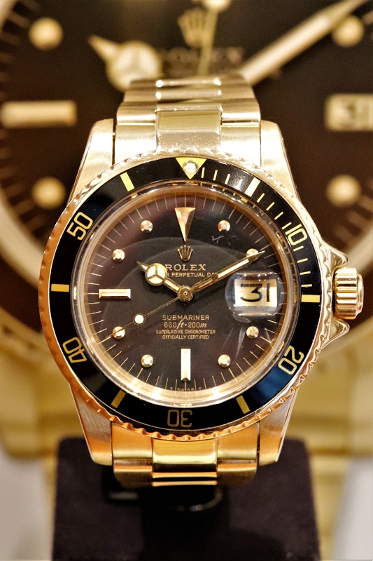 Rolex watch listing
