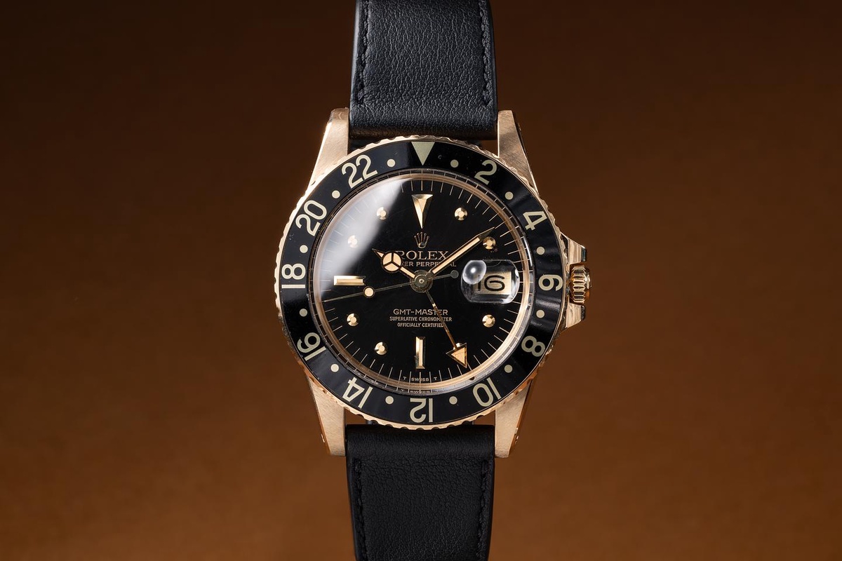 Rolex watch listing