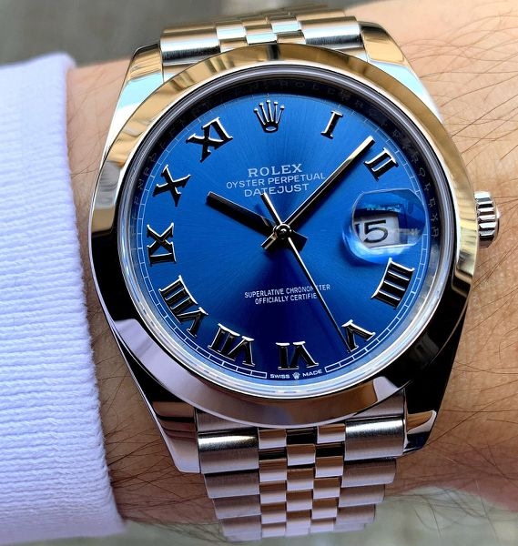 Rolex watch listing