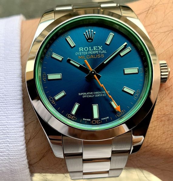 Rolex watch listing