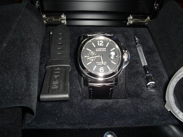 Panerai watch listing