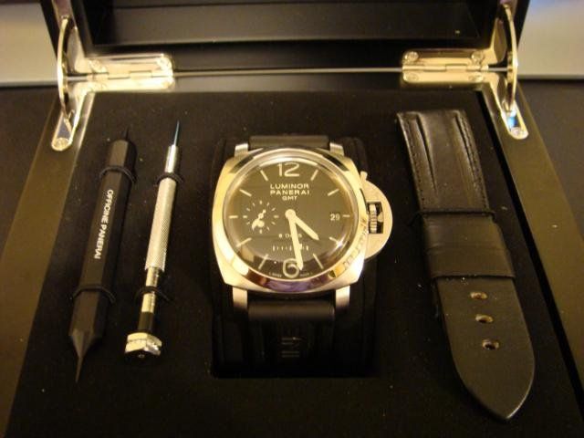 Panerai watch listing