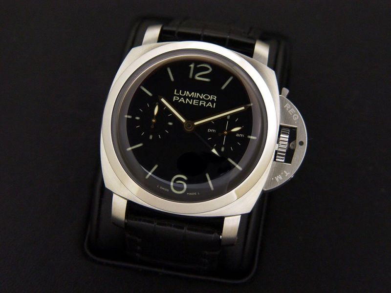 Panerai watch listing